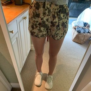 Community Silk Patterned Short